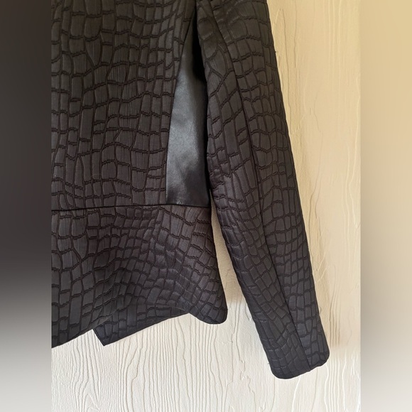 Judith and Charles Black Snake Print Jacquard Leather Blazer Jacket Asymmetrical - Picture 7 of 10